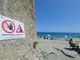 Spiaggia libera interdetta ad Albisola, divieti non rispettati. Il sindaco: &quot;I cartelli e l'ordinanza parlano chiaro&quot;