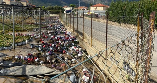 Maltempo ad Albenga, l’appello dei “Cittadini stanchi”: “Autotrasportatori, aiutate cittadini e aziende danneggiate a portare i rifiuti al centro di smaltimento”