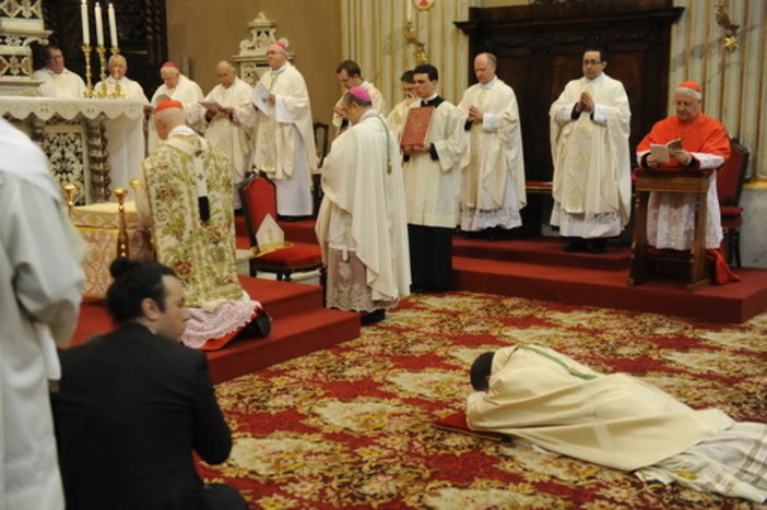 Imperia: è stato ordinato Vescovo questa mattina a San Giovanni Don Tonino Suetta