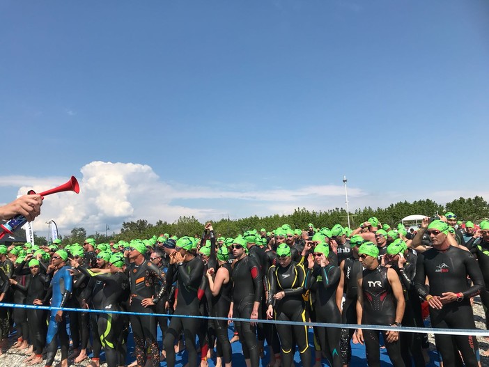 Anche i campioni di nuoto oggi a &quot;Dritti all'Isola&quot; ad Albenga (FOTO e VIDEO)
