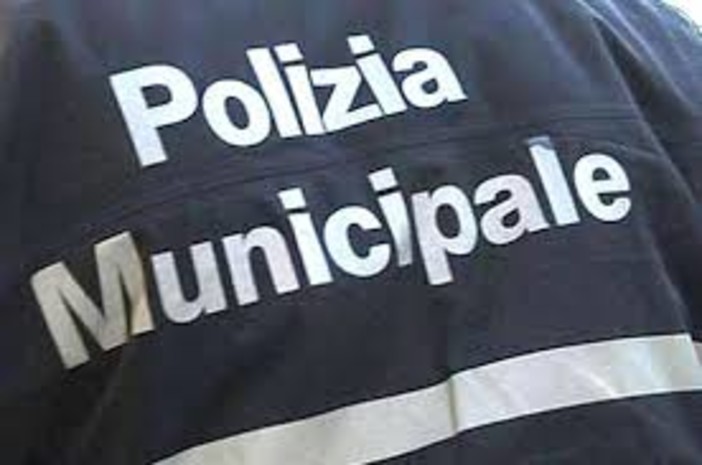 Albenga, incidente mortale sull'Aurelia: la Polizia Municpale cerca testimoni per ricostruire la dinamica