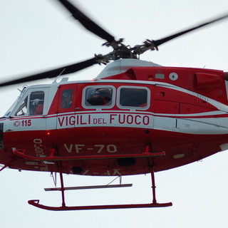 Albenga, malore in piscina per una bambina: codice rosso al Gaslini