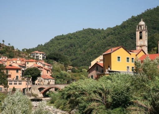 Albisola Superiore, senso unico alternato per lavori di risanamento del ponte sulla Sp 2