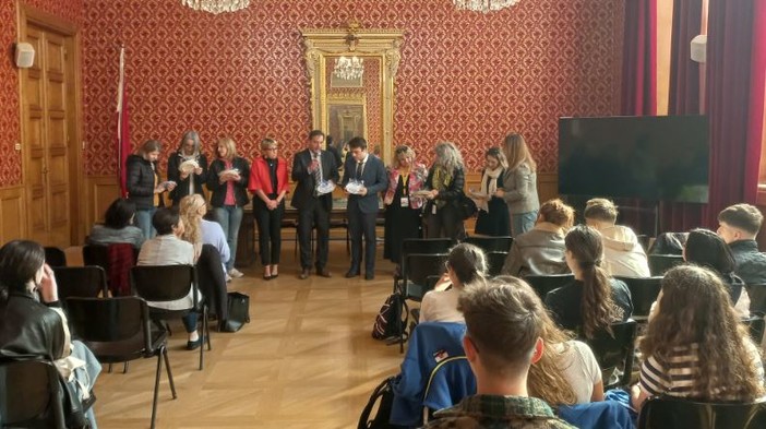 Savona, ricevuta a Palazzo Sisto una delegazione di studenti dalla Romania