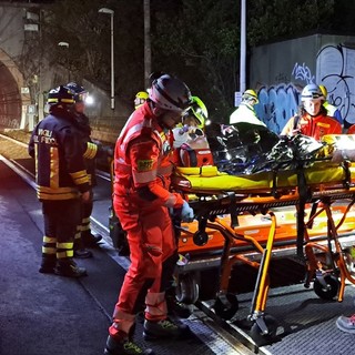 Due mezzi si scontrano all'interno di una galleria ferroviaria, ferito un addetto alla manutenzione: esercitazione tra Finale e Spotorno (FOTO E VIDEO)