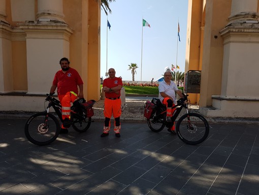 In servizio sul territorio finalese le e-bike ambulanza