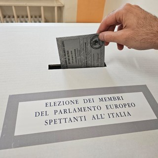 La provincia al voto europeo tende sempre più al bipolarismo; il  “terzo polo” dei moderati sotto la soglia di sbarramento