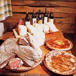 Sabato torna la passeggiata enogastronomica GustAltare