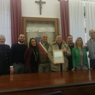 Cinquant'anni al servizio della Croce Verde: l'amministrazione di Albisola Superiore celebra Vilderio Vanz