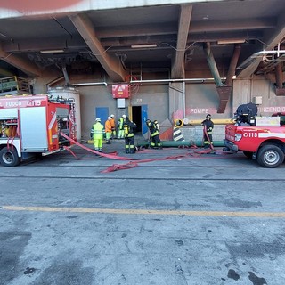 Savona, fiamme al silos granaglie Colacem: è un’esercitazione antincendio