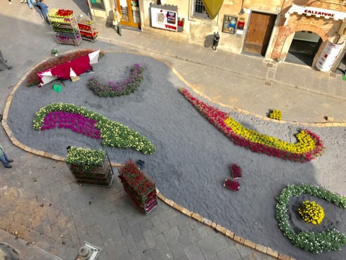 Domani prende il via Fior d'Albenga, un mese di fiori, colori e profumi nel Centro Storico