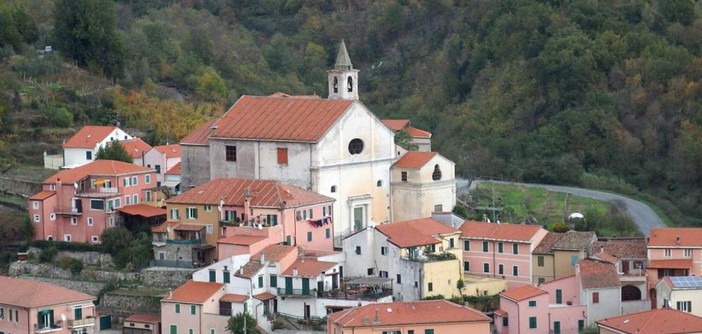 Feglino si prepara alla 46esima Sagra della Lumassina: tre giorni di buon cibo, musica e divertimento