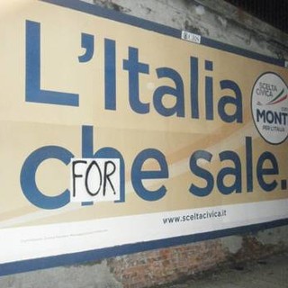 Ironia manifesti Monti: &quot;Italia for sale&quot;