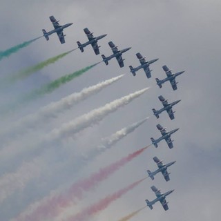 Frecce Tricolori in azione nei cieli della Liguria