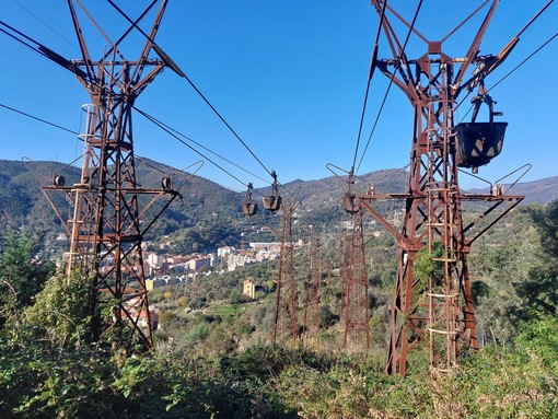 4 anni dal crollo dei piloni di Funivie, tutto fermo al palo. Cgil e Cisl: &quot;Vogliamo risposte concrete&quot; (VIDEO)