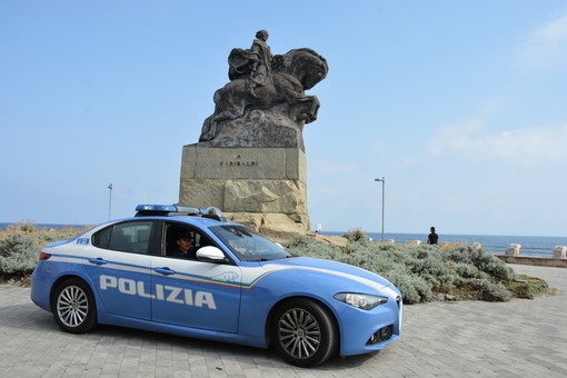 Savona, partita di calcetto in spiaggia degenera in lite: otto denunce per rissa