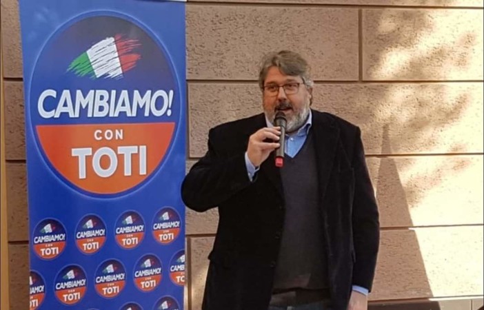 Vaccarezza (&quot;Cambiamo&quot;): &quot;Sbigottito dal post di Stefano Giordano indirizzato al presidente Toti, su temi così delicati credo sia meglio lasciare da parte la polemica politica&quot;