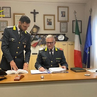 Scoperti 25 lavoratori irregolari impiegati nel restyling di un tratto autostradale: contestati omessi versamenti contributivi al datore di lavoro