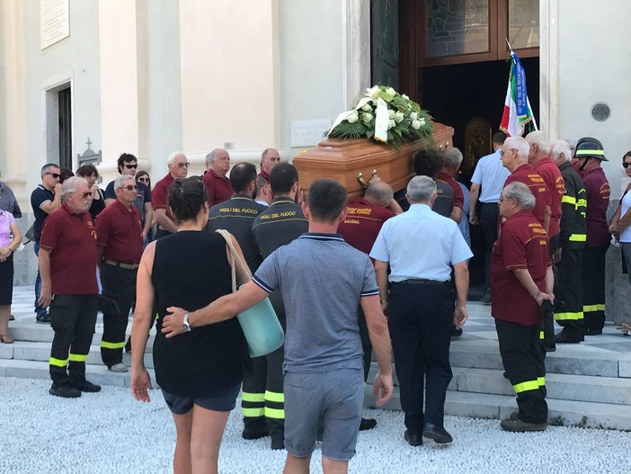 Oggi l'ultimo saluto a Giorgio Pampuri l'ex vigile del fuoco che ha perso la vita in un drammatico incidente