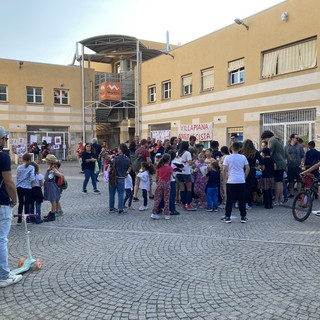 Savona, festa dei giovani nei giardini di Villapiana. Gli organizzatori: &quot;Nuove speranze per migliorare la qualità della vita dei nostri ragazzi&quot;