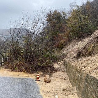 Roccavignale, frana in località Camponuovo. Il sindaco Fracchia: &quot;Siamo riusciti a riaprire la strada&quot;