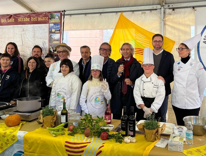 Albenga, Fiera di San Martino: cucina e sport inclusivo nel cooking show delle antiche vie del sale