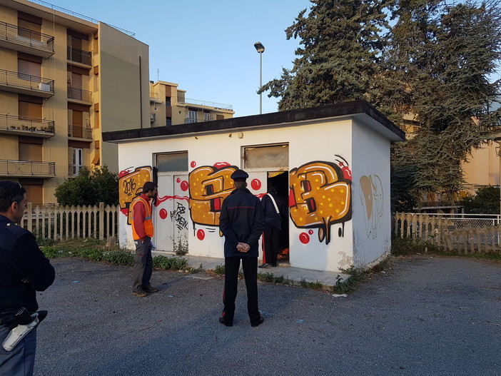 Loano, chiuso il fabbricato limitrofo alla stazione ferroviaria