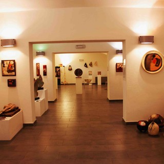 Prorogata la mostra dei ceramisti a Cairo Montenotte