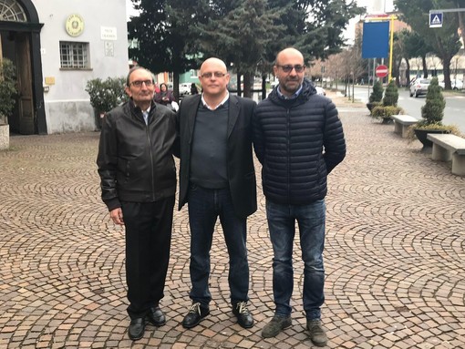 Comunali 2018, l'avvocato Alessandro Lorenzi si candida a sindaco: &quot;Un progetto alternativo per rilanciare Carcare&quot; (FOTO e VIDEO)