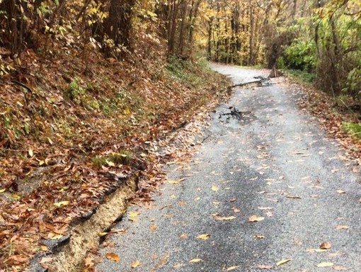 Mallare flagellata dal maltempo, parecchie strade chiuse per frane (FOTO)