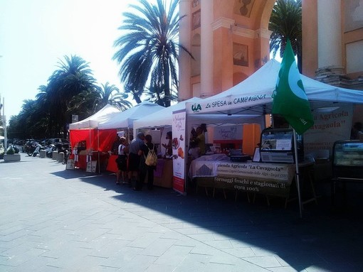 Finale Ligure invasa dall'allegria delle pro loco in festa