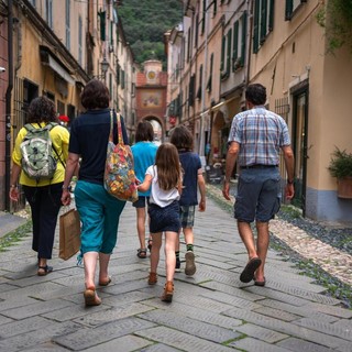 Finale Ligure a misura di bambino: una famiglia tedesca alla scoperta del territorio e delle sue opportunità di divertimento per tutte le età