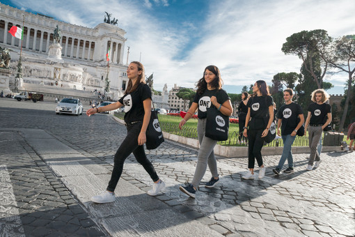 Politiche 2022, Laura Pollio (Albenga) e Ilaria Giabbani (Genova) chiedono ai candidati di impegnarsi nella lotta per porre fine alla povertà estrema