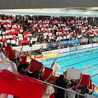 Savona, la Rari Nantes si presenta alla città e ai tifosi in piazza Pertini