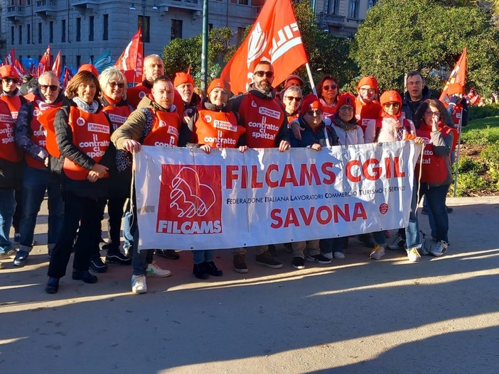 Liberalizzazioni del commercio, Filcams Cgil: &quot;Verso le festività natalizie senza la regolamentazione promessa&quot;