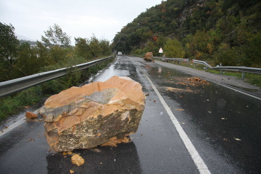 Villanova: ancora chiusa la provinciale per Passo del Ginestro