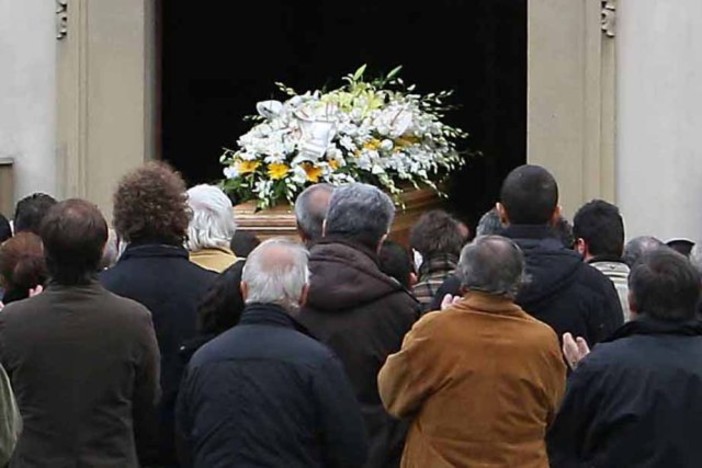 Savona: Ivonne Venturelli stroncata da malore, oggi il funerale a Villapiana