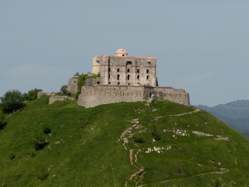 Domenica di trecking con la gita &quot;Il Parco delle Mura&quot;