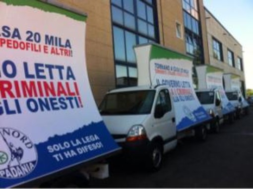 Lega Nord, protesta contro svuotacarceri, i camion vela in circolazione in Liguria