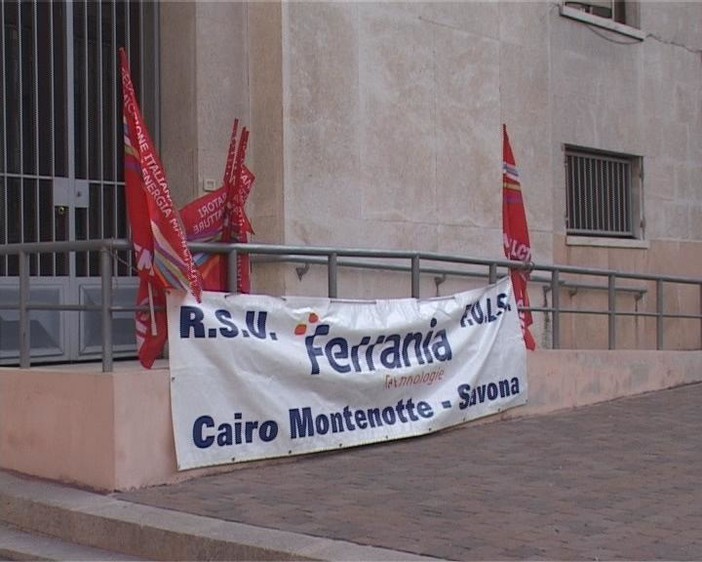 Savona: Ferrania, positivo l'incontro tra Prefetto e sindacati