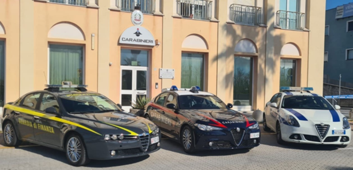 Albenga, cocaina e hashish nel circolo privato: arrestato il titolare