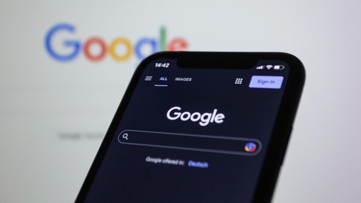 Google parla il genovese: il nuovo aggiornamento apre le porte anche ai ‘dialetti’ d’Italia