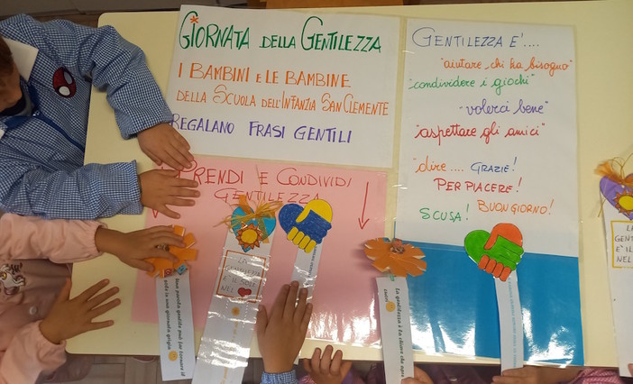 Frasi e pensieri per Vadino per &quot;moltiplicare gentilezza&quot;: l'idea dei piccoli albenganesi