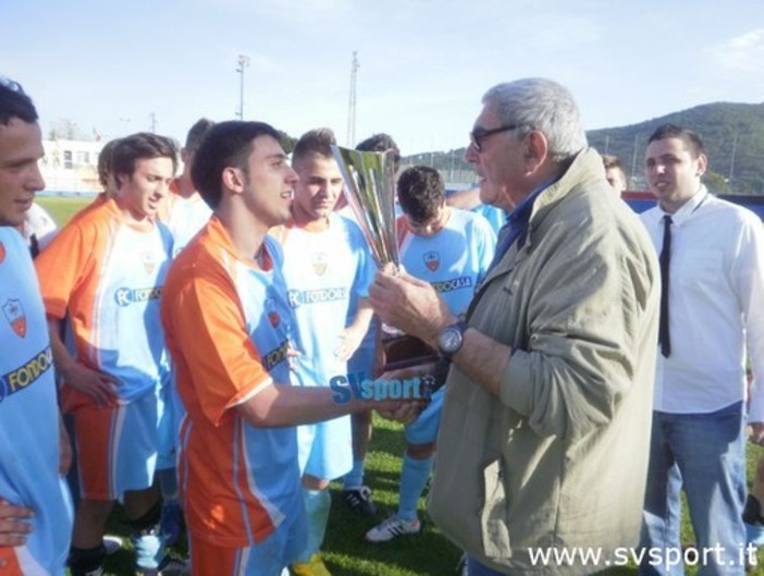 Lutto nel mondo del calcio alassino, a 85 anni è morto Giulio Grassi