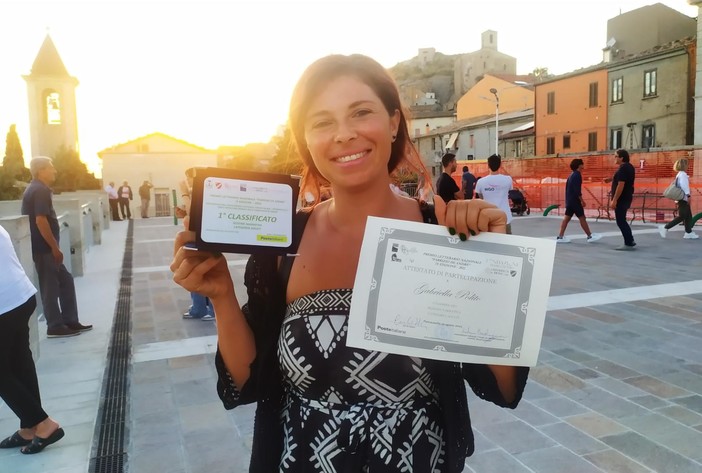 Gabriella Polito di Alassio vince il premio letterario nazionale Fabrizio De André con “Cicatrici”