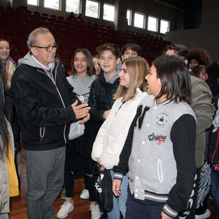 Giovanni Impastato incontra gli studenti del savonese: entusiasmo e partecipazione per gli alunni dell'alassino al PalaRavizza