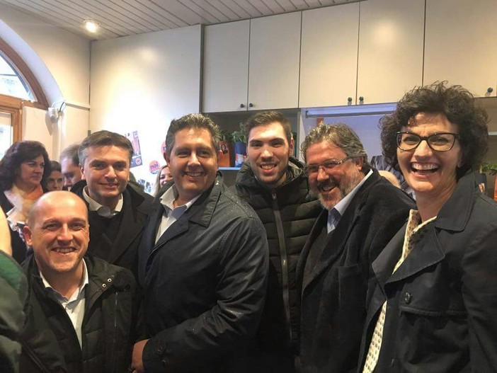 Elezioni comunali, il candidato Giuseppe Grisolia presenta la sua squadra: &quot;Il punto cruciale è fare ripartire Altare&quot;