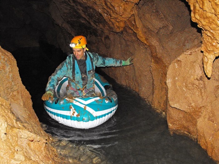 Venerdì a Cairo Montenotte-Le grotte della Val Bormida_Serata Grottesca