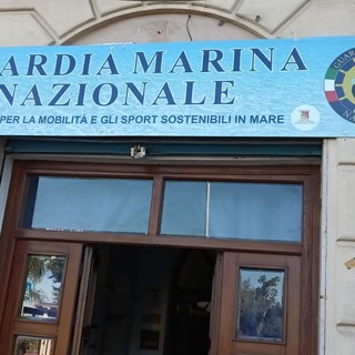 Un patto di collaborazione tra Guardia Marina Nazionale di Savona e Comune per la pulizia dell'arenile