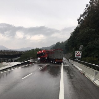 Incidente sull'Autostrada A6 tra Ceva e Millesimo, coinvolto un tir